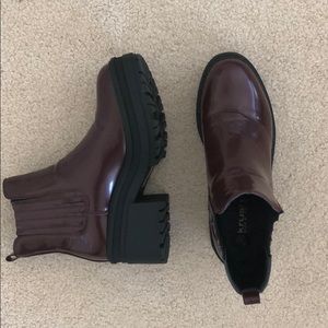 Platform ankle boots